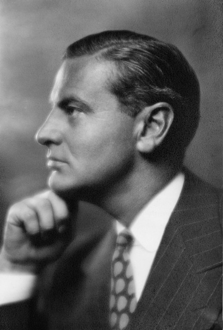 Walter Hoving History - Item # VAREVCHISL011EC260