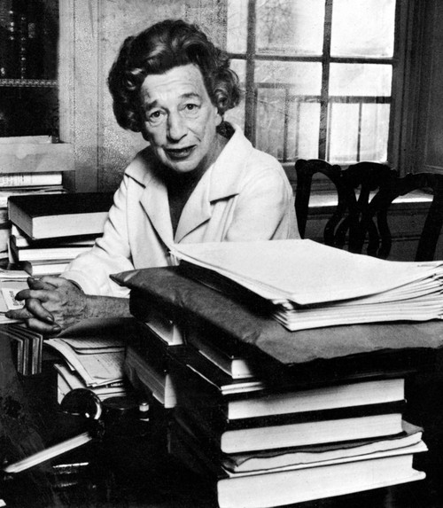 Lillian Hellman-Year Unknown - Cpl ArchivesEverett Collection History - Item # VAREVCHBDLIHECL001