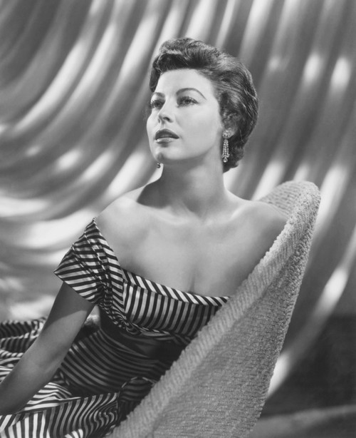 Ava Gardner Portrait - Item # VAREVCPBDAVGAEC193
