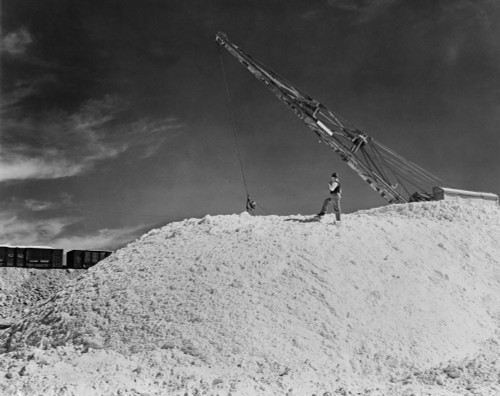 Nitrate Mounds At Pedro De Valdivia History - Item # VAREVCHISL037EC840