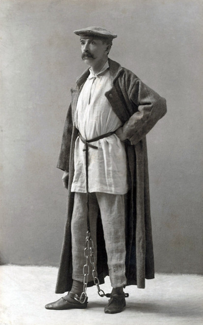 George Kennan In Siberian Exile Dress And Chains. The American Journalist Wrote About 1880S Russia And The Penal System That Evolved Into The Siberian Work Camps Of The 20Th Century Gulag. 1888. History - Item # VAREVCHISL003EC191