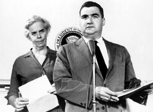 Presidential Press Secretary Pierre Salinger And Dr. Janet Travell Reporting On President Kennedy'S Health In June 1961. Many Of Kennedy'S Serious Health Concerns Remained Secret. History - Item # VAREVCHISL006EC170