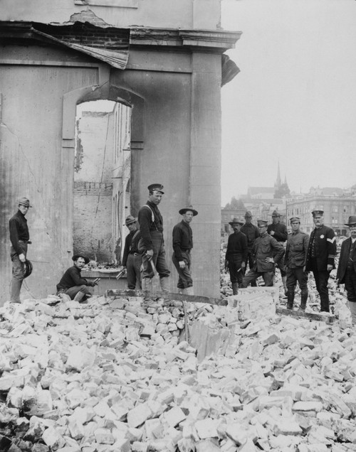 Soldiers Dynamiting Buildings After The April 18 History - Item # VAREVCHISL046EC194