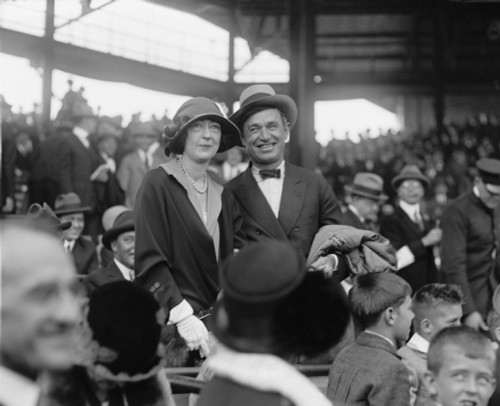 Will Rogers And Mrs. Ed Evalyn Mclean History - Item # VAREVCHISL007EC557 Will Rogers And Mrs. Ed Evalyn Mclean History - Item # VAREVCHISL007EC557