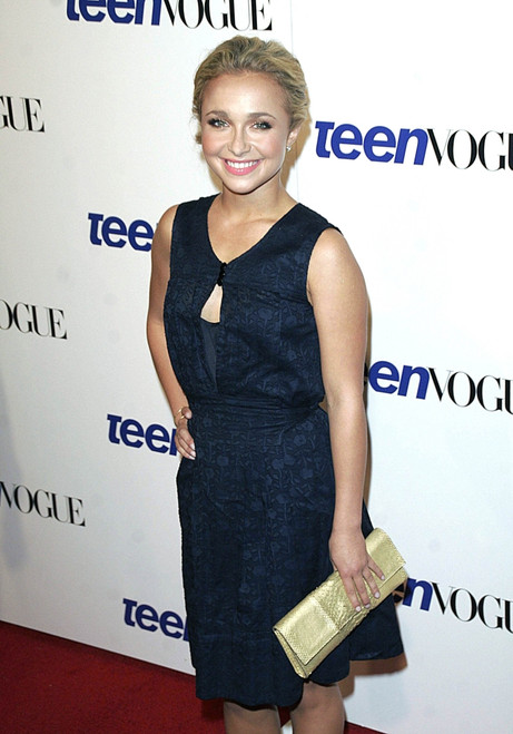 Emma Roberts - Louis Vuitton & Teen Vogue Holiday Celebration New York :  r/CelebEvents