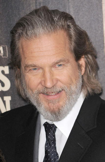 Jeff Bridges At Arrivals For True Grit Premiere, The Ziegfeld Theatre, New York, Ny December 14, 2010. Photo By Kristin CallahanEverett Collection Celebrity - Item # VAREVC1014D06KH024 Jeff Bridges At Arrivals For True Grit Premiere, The Ziegfeld Theatre, New York, Ny December 14, 2010. Photo By Kristin CallahanEverett Collection Celebrity - Item # VAREVC1014D06KH024