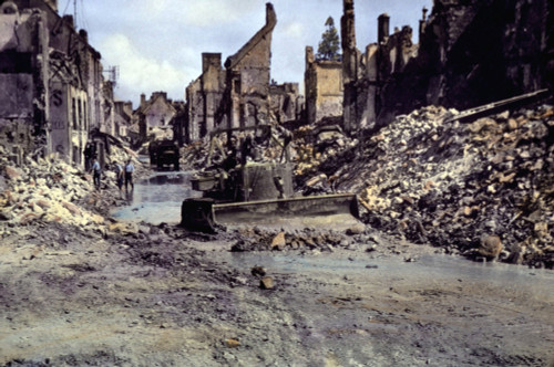 U.S. Army Engineers Begin The Clean Up Of Cherbourg After The German Surrender On June 26 History - Item # VAREVCHISL037TX305 U.S. Army Engineers Begin The Clean Up Of Cherbourg After The German Surrender On June 26 History - Item # VAREVCHISL037TX305