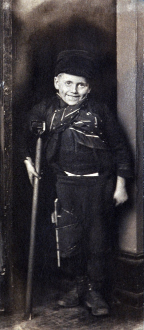 Charles Dickens'S Character History - Item # VAREVCHISL003EC180