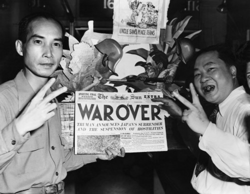 Two Chinese-Americans Celebrating The Announcement Of The End Of World War Ii History - Item # VAREVCHBDARMYCS005