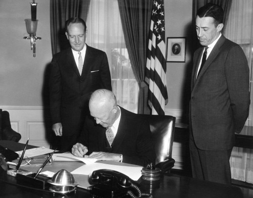 President Eisenhower Signing The Civil Rights Bill Of 1960. May 6 History - Item # VAREVCHISL039EC061