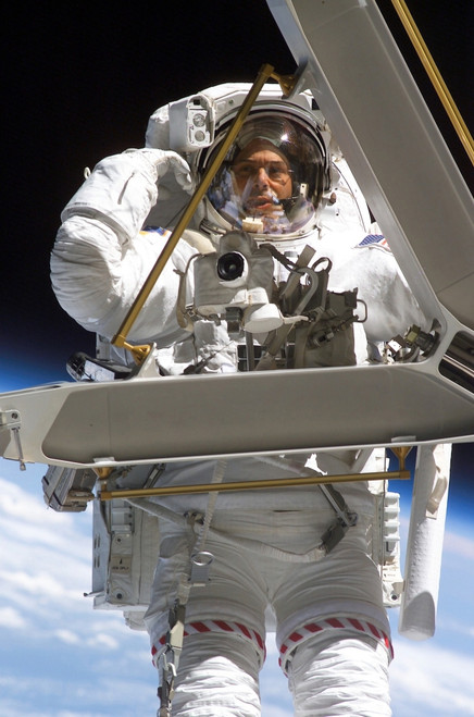 Construction Work On International Space Station. Astronaut Lee Morin History - Item # VAREVCHISL033EC992