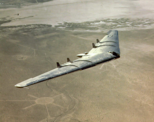 Aerial View Of U.S. Air Force'S 100-Ton Northrop Flying Wing Yb-49 Jet Bomber In Flight History - Item # VAREVCHISL040EC423