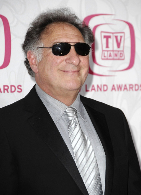 Judd Hirsch In Attendance For 5Th Annual Tv Land Awards, Barker Hangar, Santa Barbara, Ca, April 14, 2007. Photo By Michael GermanaEverett Collection Celebrity - Item # VAREVC0714APAGM095