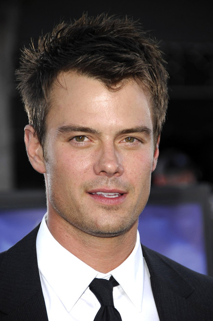 Josh Duhamel At Arrivals For Paramount Pictures Premiere Of Transformers, Mann'S Village Theatre, Los Angeles, Ca, June 27, 2007. Photo By Michael GermanaEverett Collection Celebrity - Item # VAREVC0727JNBGM036
