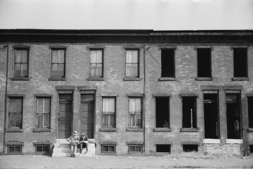 Factory Workers' Homes History - Item # VAREVCHISL035EC683