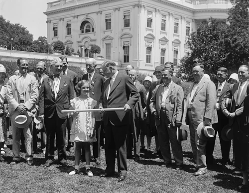 President Herbert Hoover Meets With Members Of The Izaak Walton League History - Item # VAREVCHISL041EC071