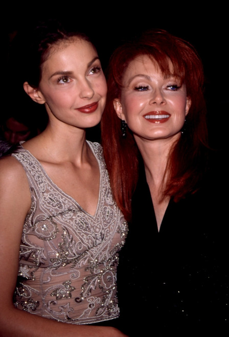 Ashley Judd, Naomi Judd At The Badgley Mischka Show At The New York 7Th On 6Th SpringSummer Fashion Event, 11298 Celebrity - Item # VAREVCPSDASJUSR003