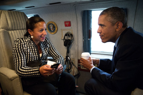 President Barack Obama Talks With National Security Advisor Susan Rice Aboard Marine One. They Were En Route To Stonehenge In Wiltshire History - Item # VAREVCHISL040EC301