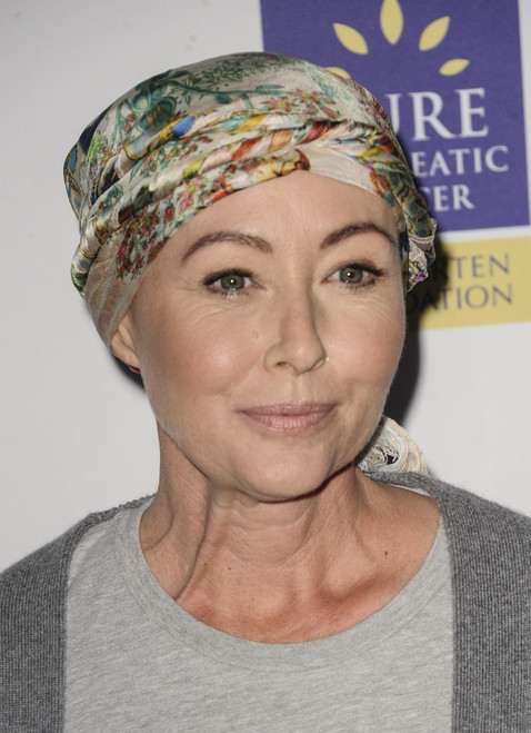Shannen Doherty At Arrivals For Stand Up To Cancer 2016, Walt Disney Concert Hall, Los Angeles, Ca September 9, 2016. Photo By Elizabeth GoodenoughEverett Collection Celebrity - Item # VAREVC1609S05UH099