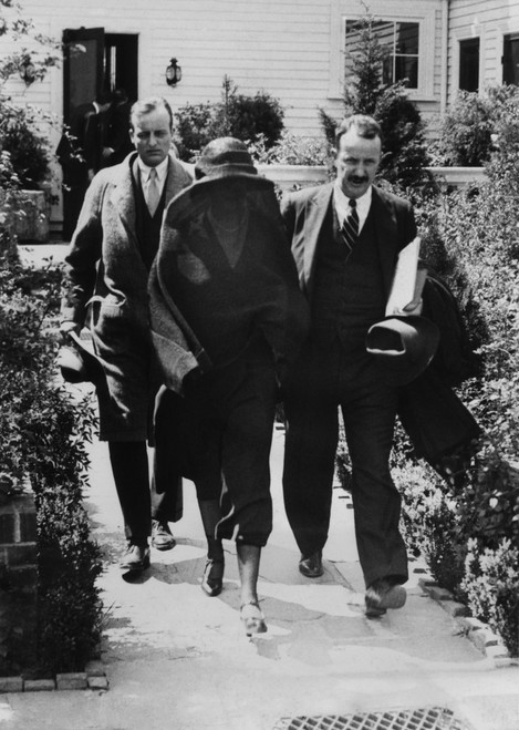 Widowed Alice Roosevelt Longworth History - Item # VAREVCCSUB001CS587