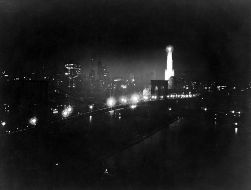 New York City. Night View Of New York By Sperry Searchlight History - Item # VAREVCHCDLCGCEC590