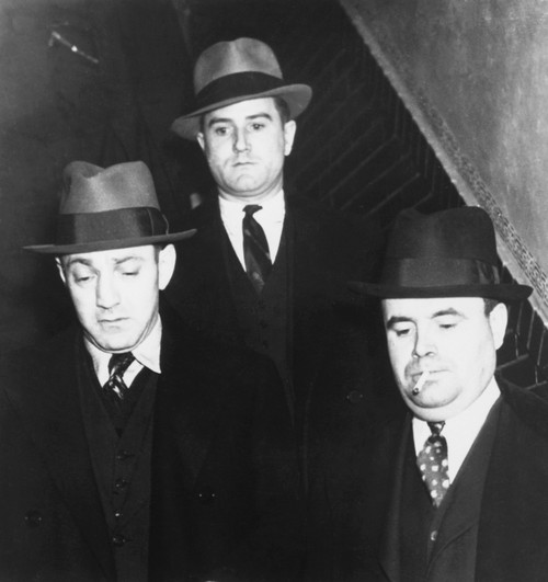 Dutch Schultz Leaving Jail In Albany History - Item # VAREVCCSUB001CS388