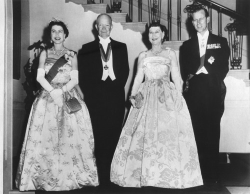 Queen Elizabeth Ii History - Item # VAREVCHISL039EC032