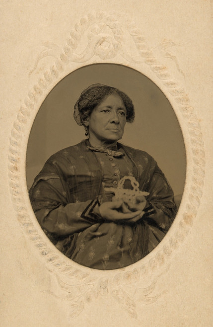 Well Dressed Middle Aged History - Item # VAREVCHISL009EC128