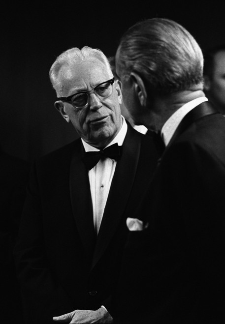 Chief Justice Earl Warren Conversing With President Johnson. Warren'S June 1968 Resignation Was Delayed When Johnson'S Nominee Of Chief Justice History - Item # VAREVCHISL033EC381