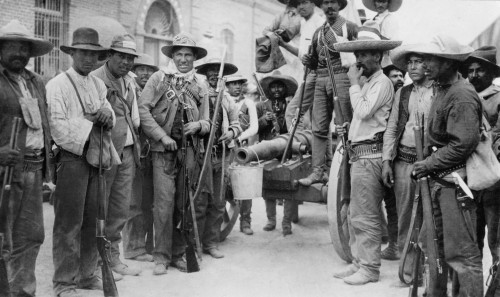 Mexican Revolutionary Soldiers With Homemade Cannon After Their Victory In Juarez. May 1911 History - Item # VAREVCHISL043EC402 Mexican Revolutionary Soldiers With Homemade Cannon After Their Victory In Juarez. May 1911 History - Item # VAREVCHISL043EC402