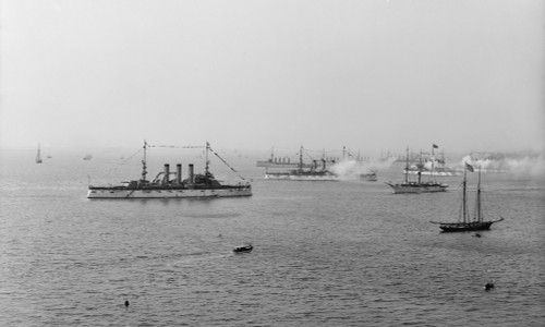 The Great White Fleet. U.S. Battleships Saluting The Mayflower History - Item # VAREVCHISLOO1EC234