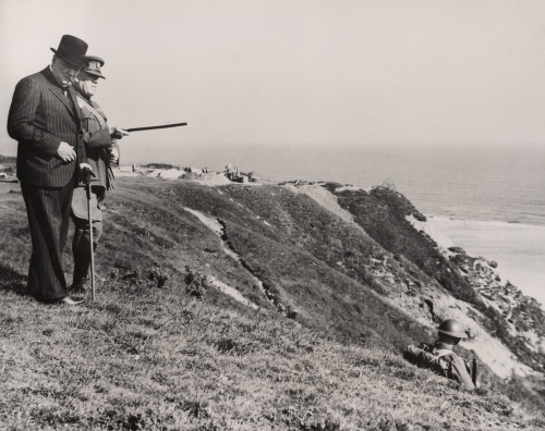 Prime Minister Winston Churchill History - Item # VAREVCHISL012EC284