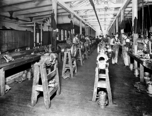 Cadillac Motor Company History - Item # VAREVCSBDFACTCS005