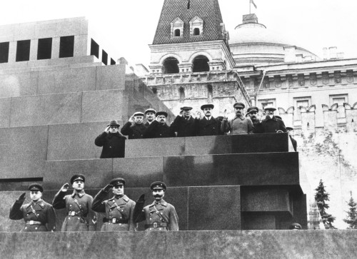 Soviet Leaders On Lenin'S Tomb During For The 19Th Anniversary Of The October Revolution. Moscow History - Item # VAREVCCSUB002CS338