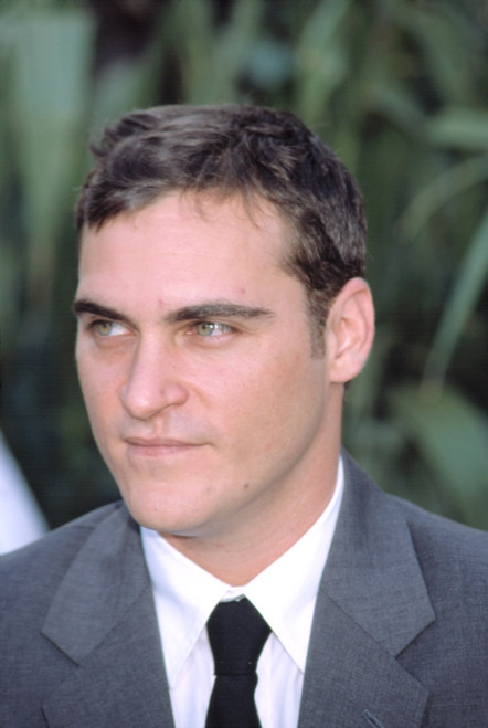 Joaquin Phoenix At Premiere Of Signs, Ny 7292002, By Cj Contino Celebrity - Item # VAREVCPSDJOPHCJ002