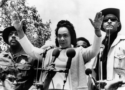 Coretta Scott King At Anti Vietnam War Rally On Ellipse Across From White House History - Item # VAREVCPBDCOKICS001