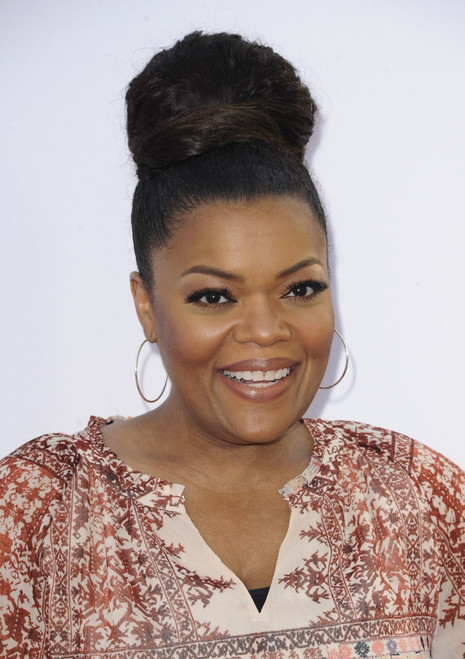 Yvette Nicole Brown At Arrivals For Mother'S Day Premiere, Tcl Chinese 6 Theatres, Los Angeles, Ca April 13, 2016. Photo By Elizabeth GoodenoughEverett Collection Celebrity - Item # VAREVC1613A05UH102