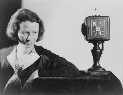 Edna St. Vincent Millay American Poet History - Item # VAREVCHISL005EC064