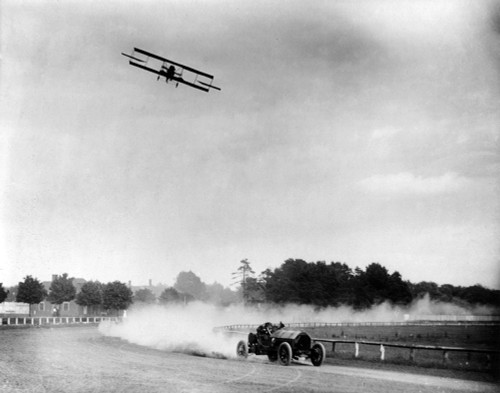 Cars. Race Between Lincoln Beechey In Airplane And Barney Oldfield In Automobile History - Item # VAREVCHCDLCGBEC363