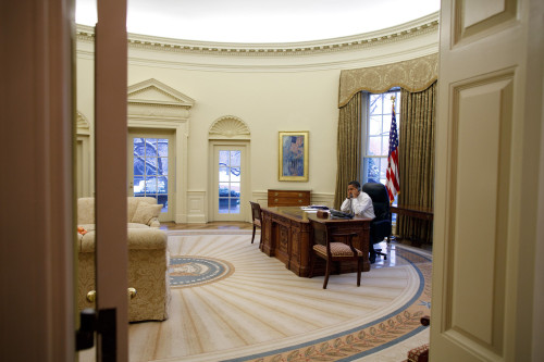 President Barack Obama Talks On The Phone In The Oval Office Jan. 28 2009. History - Item # VAREVCHISL025EC155