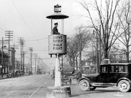 Traffic Light-America'S First Traffic Light History - Item # VAREVCHBDTRLICL001