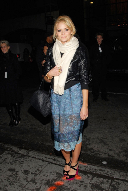 Jaime King Out And About For Mon - Candids At Mercedes-Benz Fashion Week 2008 Fall Collections, Bryant Park, New York, Ny, February 04, 2008. Photo By Desiree NavarroEverett Collection Celebrity - Item # VAREVC0804FBDNZ005 Jaime King Out And About For Mon - Candids At Mercedes-Benz Fashion Week 2008 Fall Collections, Bryant Park, New York, Ny, February 04, 2008. Photo By Desiree NavarroEverett Collection Celebrity - Item # VAREVC0804FBDNZ005