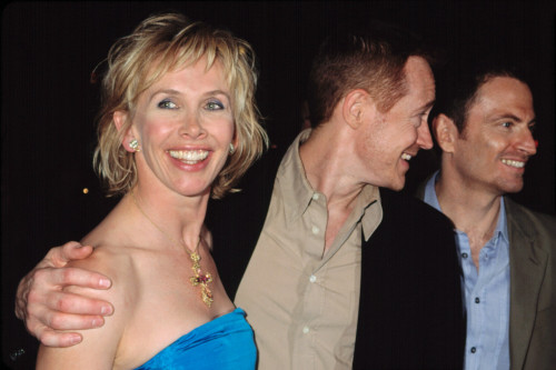 Trudie Styler, Joel Hershman, And Travis Swords At The Premiere Of Greenfingers, Nyc 7182001, By Cj Contino. Celebrity - Item # VAREVCPSDTRSTCJ004