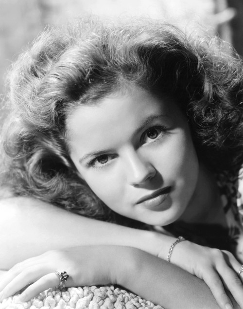 Miss Annie Rooney Portrait - Item # VAREVCMBDMIANEC077