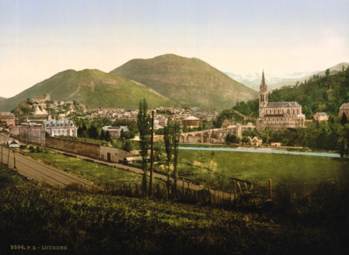 Lourdes History - Item # VAREVCHCDLOUREC002