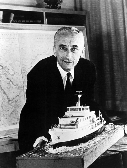 Jacques-Ives Cousteau History - Item # VAREVCHBDJACOCS003