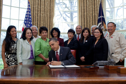 President Obama With The Family Of Cesar Chavez And Leaders Of The United Farm Workers Signs A Proclamation Honoring The Late Cesar Chavez On March 31 2010 Which Would Have Been His 83Rd Birthday. History - Item # VAREVCHISL026EC137
