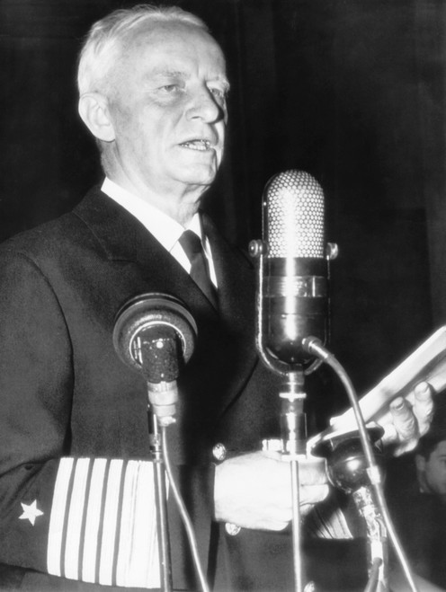 Fleet Admiral Chester Nimitz History - Item # VAREVCPBDCHNIEC002