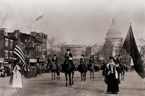 Crowds Lining Pennsylvania Avenue To Watch The Women Suffragists Parade The Day Before President Woodrow Wilson'S Inauguration. Riding Horses History - Item # VAREVCHISL017EC164