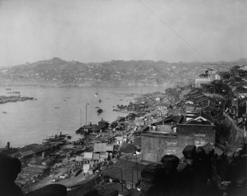 The Riverfront Of Chongqing History - Item # VAREVCHISL037EC828